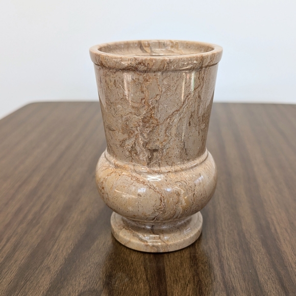 Small Warm Tan & Brown Marble Solid Stone Footed Vase Lots Of Beautiful Vaining - Picture 1 of 7